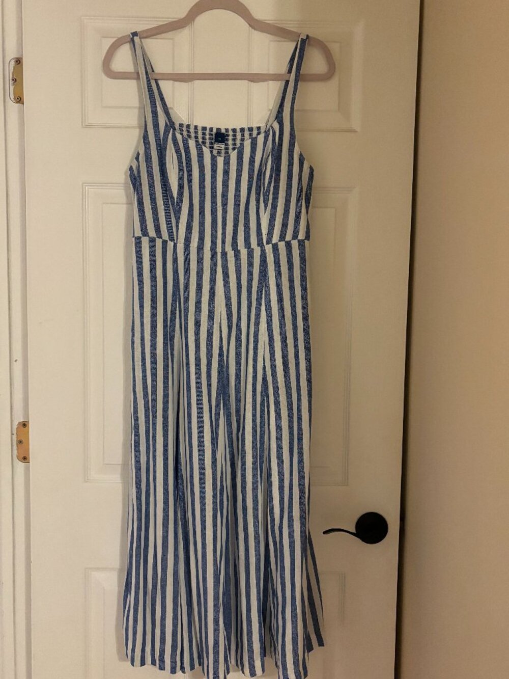 Old Navy Blue/White striped Maxi dress size Medium